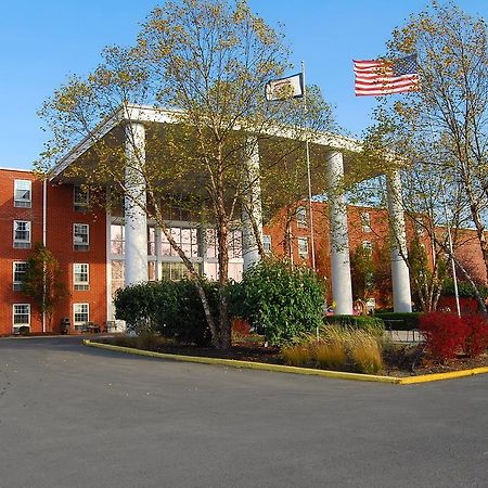 Ramada Conference Center Hotel Morgantown Ngoại thất bức ảnh
